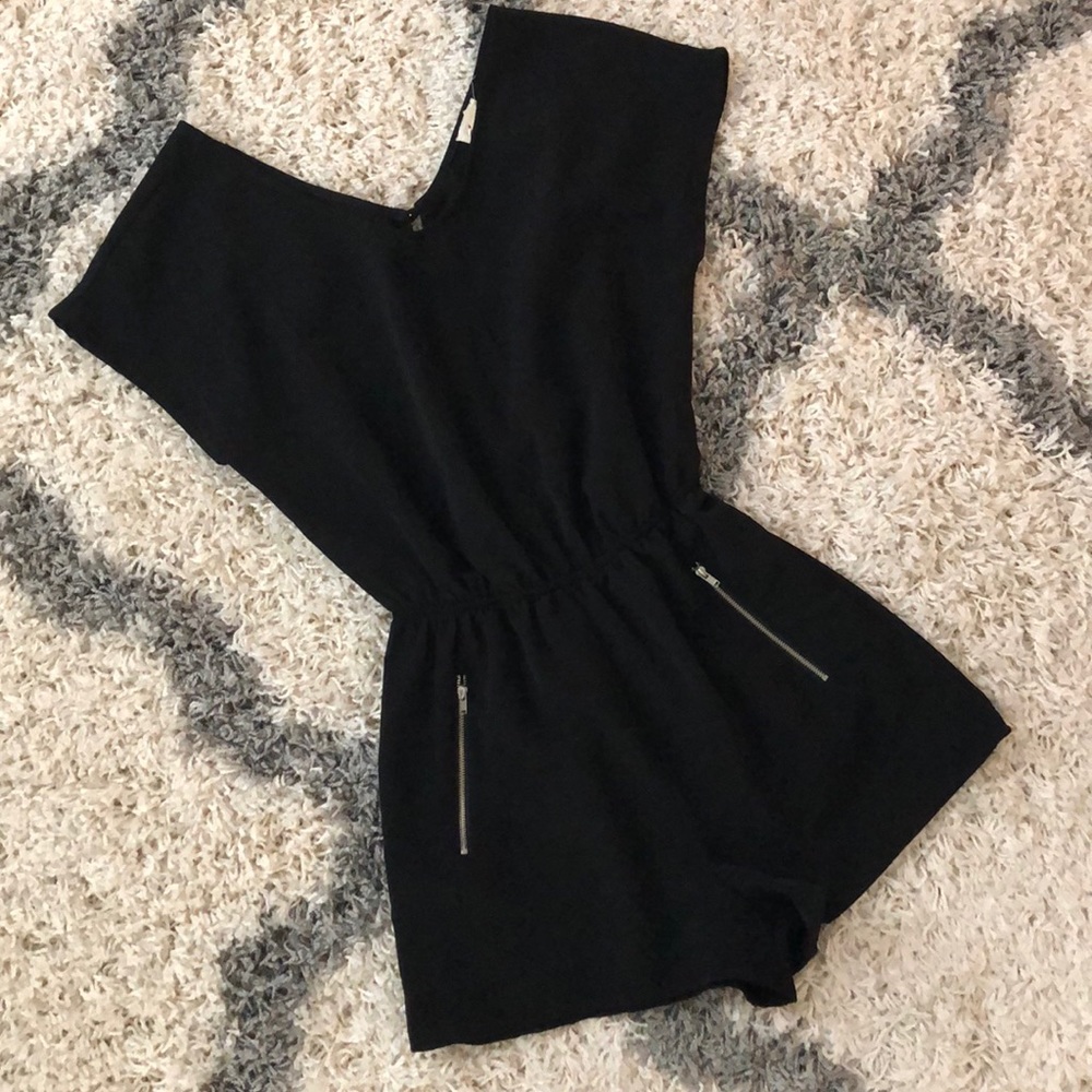 Black short sleeve romper